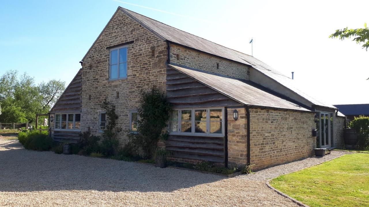 Bed and Breakfast The Byre North End Farm Ashton Keynes Exteriér fotografie
